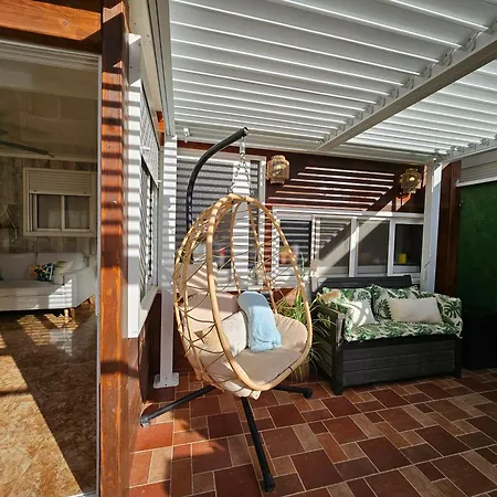 House Κάμπινγκ *